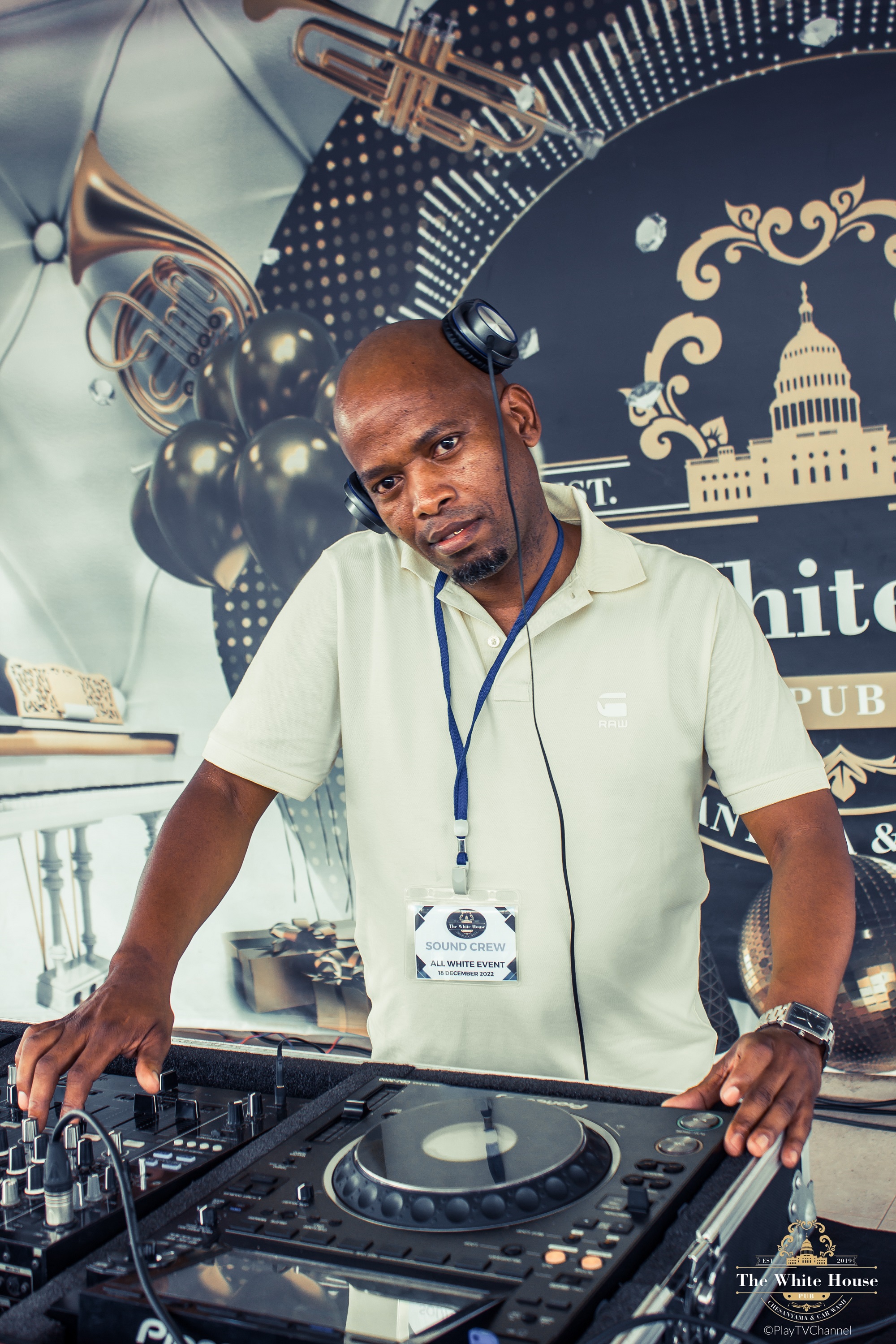 DJ002 Boitumelo